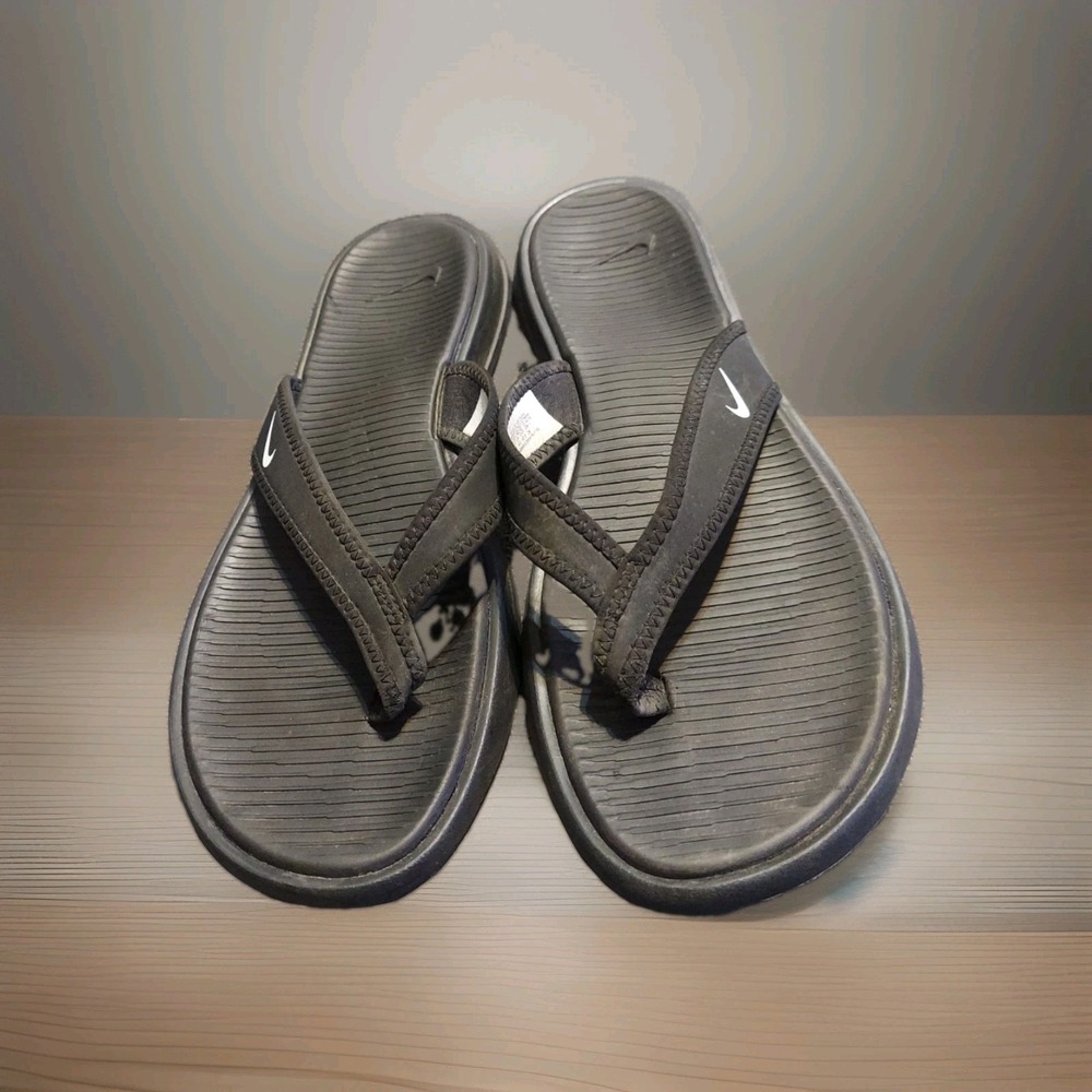 Nike Ultra Celso Womens Thong Sandals Size 9 Black Flip Flop Shoes Shoes Pool